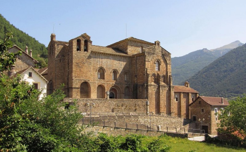 Monasterio de San Pedro de Siresa de fotoviajero.com