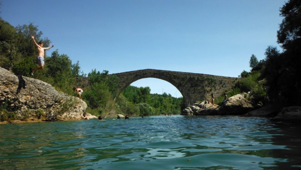 Pozas del Puente de Pedruel. Fotografía de http://www.excursionesporhuesca.es