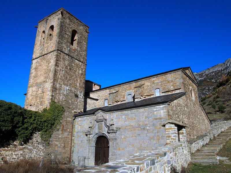 Monasterio de San Victorián. Foto de rv31: https://www.flickr.com/photos/herve-marouby/