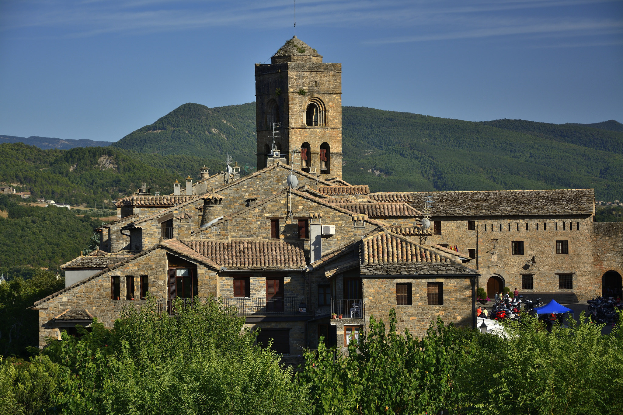 Aínsa 🥇 nombrada Capital del Turismo Rural de España 🎉