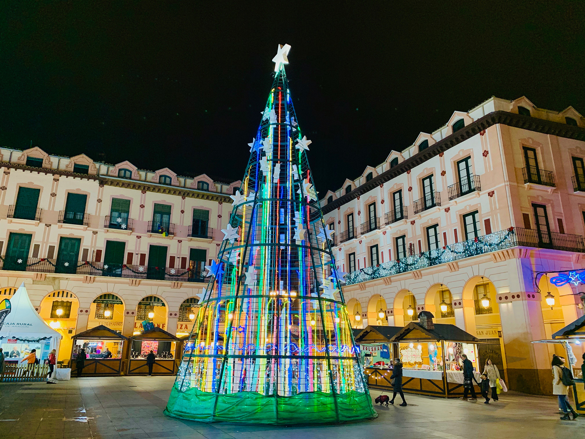 En Navidad 🎄, Visitas Guiadas Teatralizadas Gratuitas en la ciudad de Huesca 👏