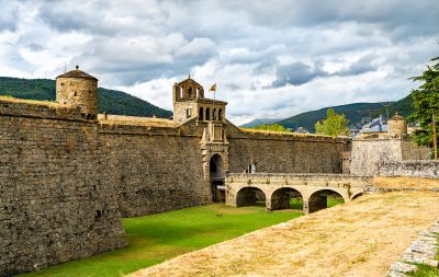 10 ideas to enjoy Jaca and surroundings this Easter 🌲🌷🏰