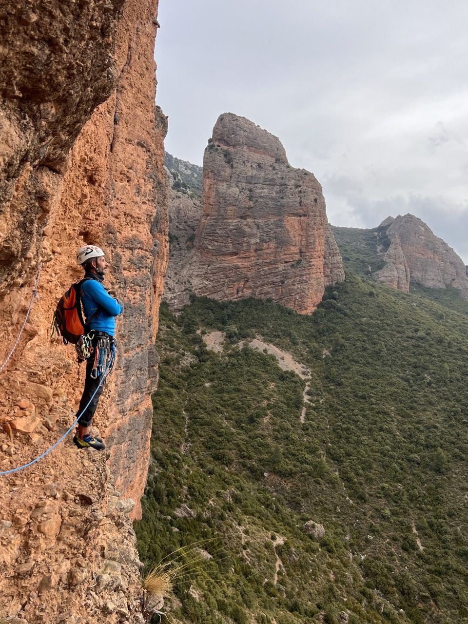 4 Unique places to practice climbing in Huesca 🧗 ♀️
