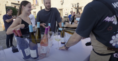 SOMONTANO EN RUTA 🍷🍇 Vino, música 🎼, gastronomía 🍡 y arte 🎨 en las plazas más icónicas del Alto Aragón
